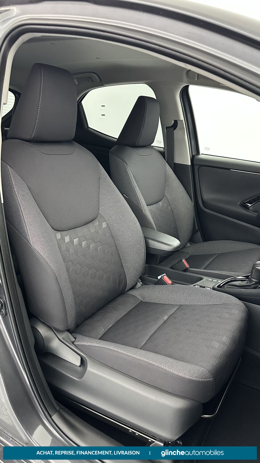 TOYOTA YARIS - Hybride 116h Design e-CVT