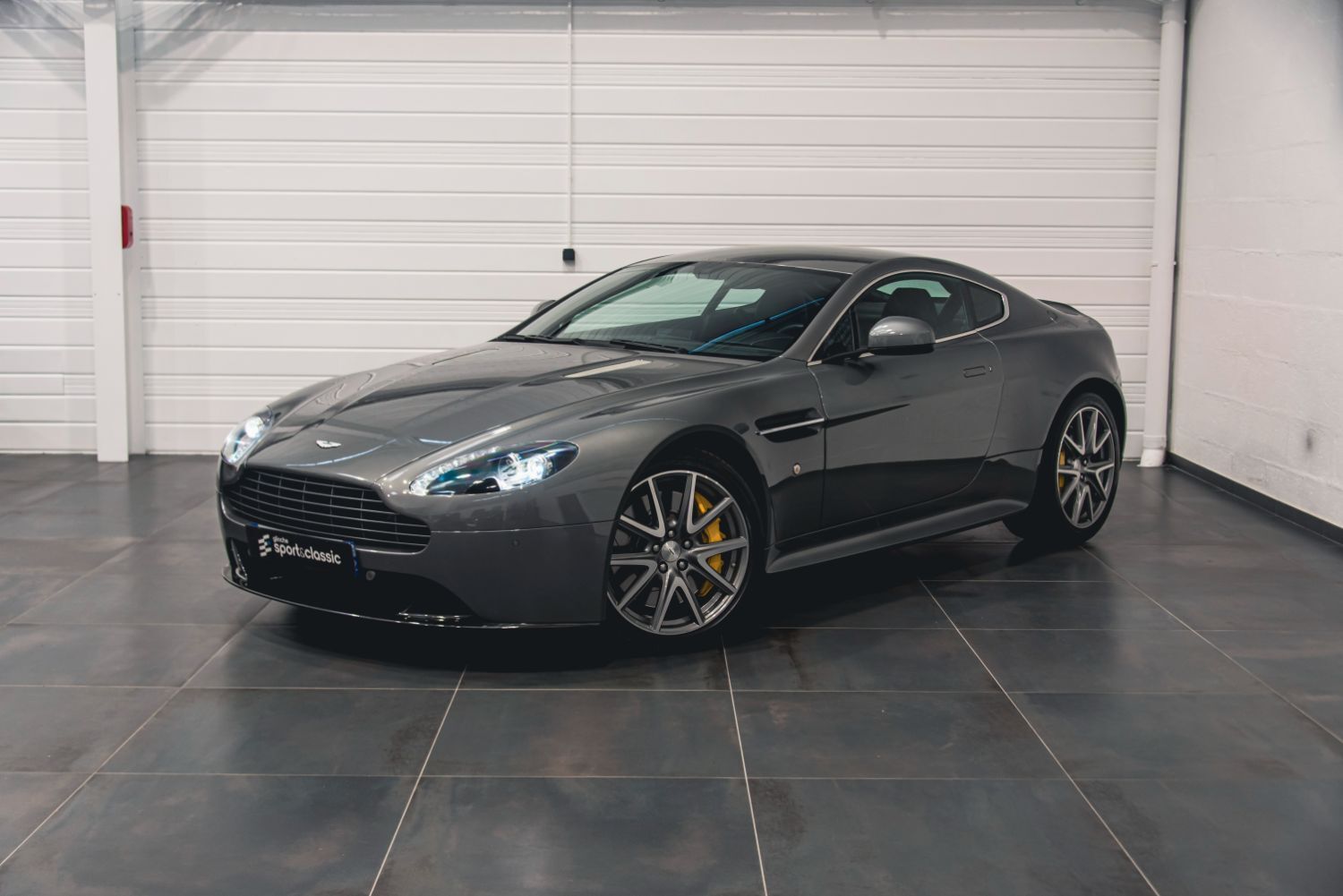 ASTON MARTIN VANTAGE - V8 VANTAGE S 430CH (2015)