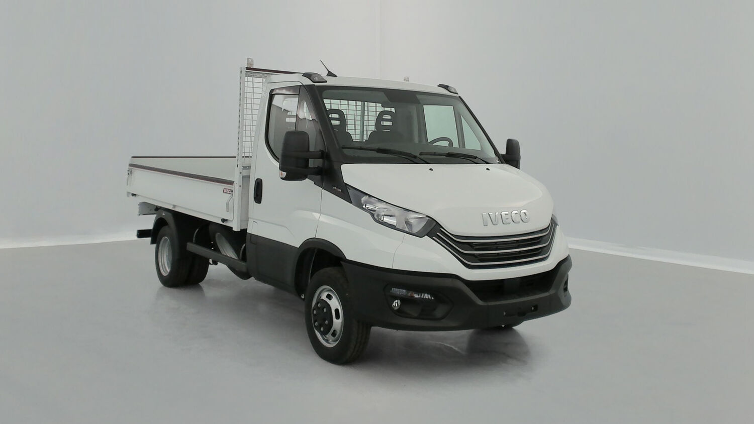 IVECO DAILY - III 35C16H 3450 3.0 160CH Q-TOR BENNE JPM (2024)