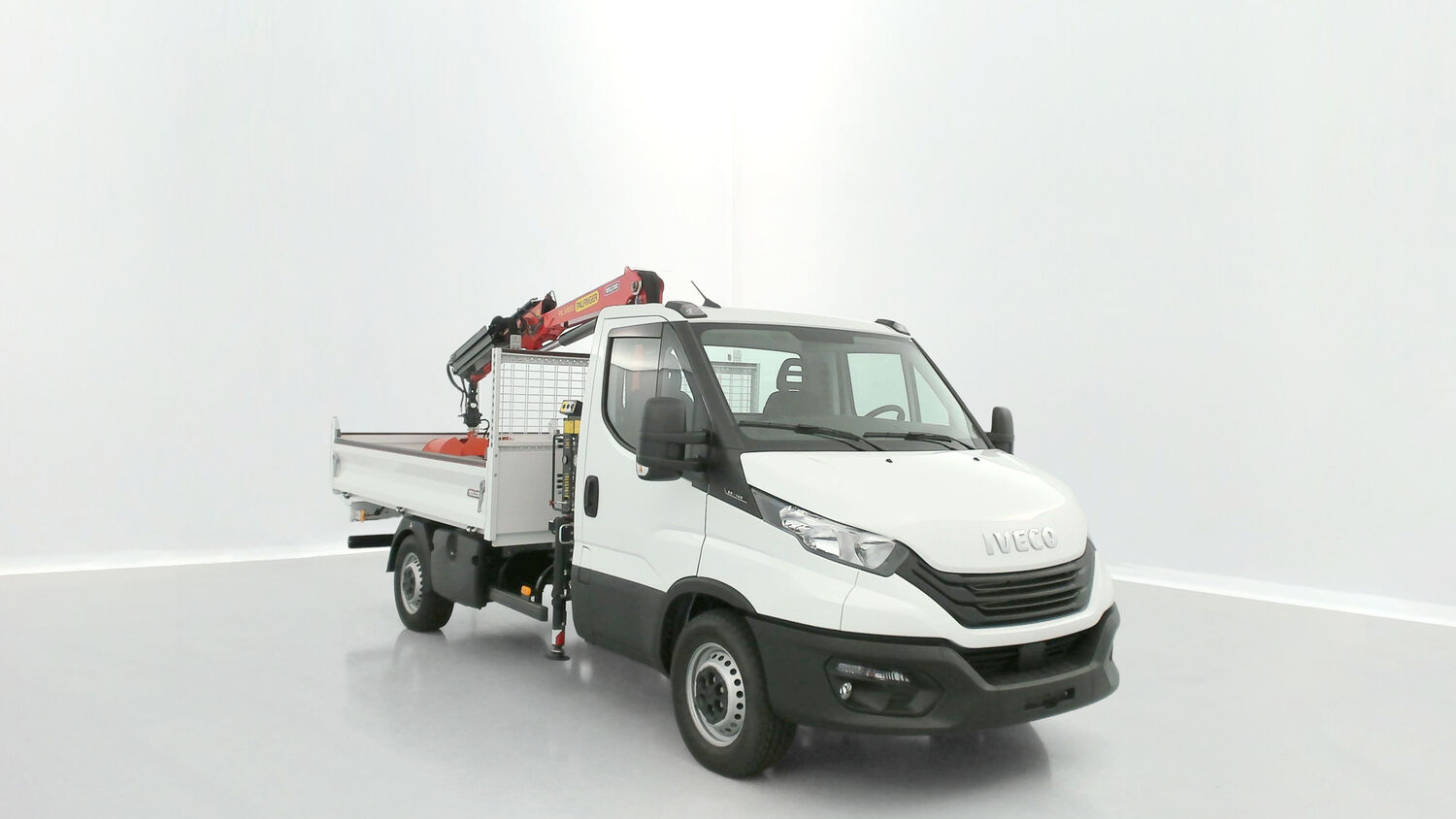 IVECO DAILY - III 35S14H 3750 2.3 136CH BENNE ALU JPM + GRUE PK 3400 + PINCE (2024)