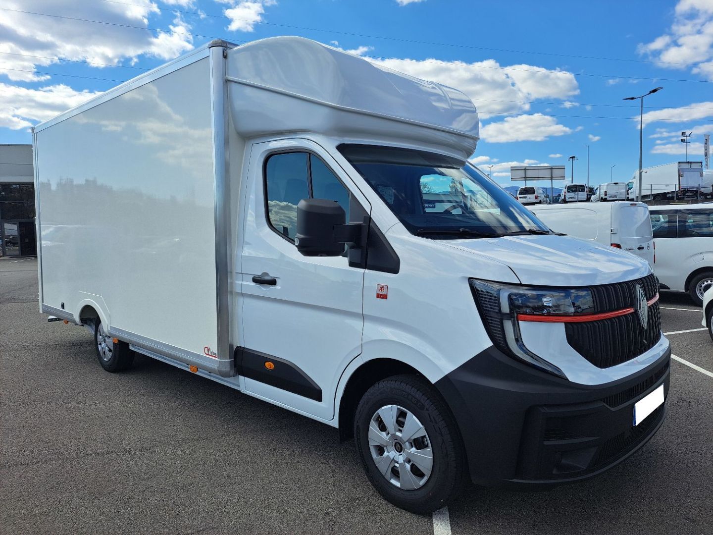 RENAULT MASTER CAISSE 170CV PLANCHER CABINE CAPUCINE L3 21M3