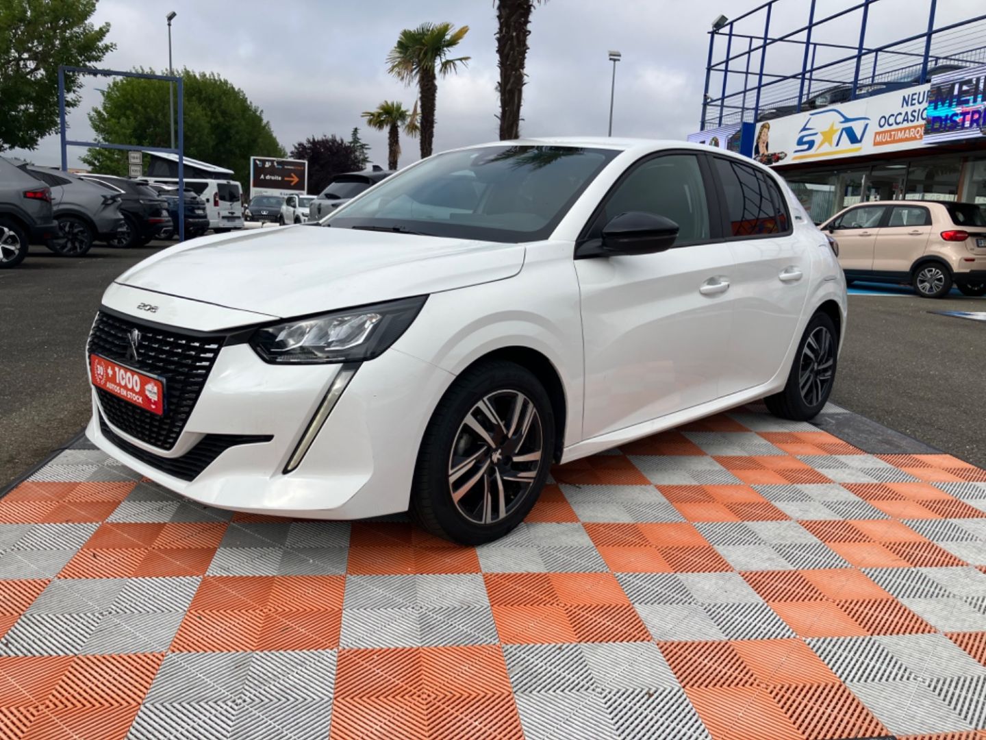PEUGEOT 208 PureTech 75 STYLE LEDS JA 16" Radar 1°Main
