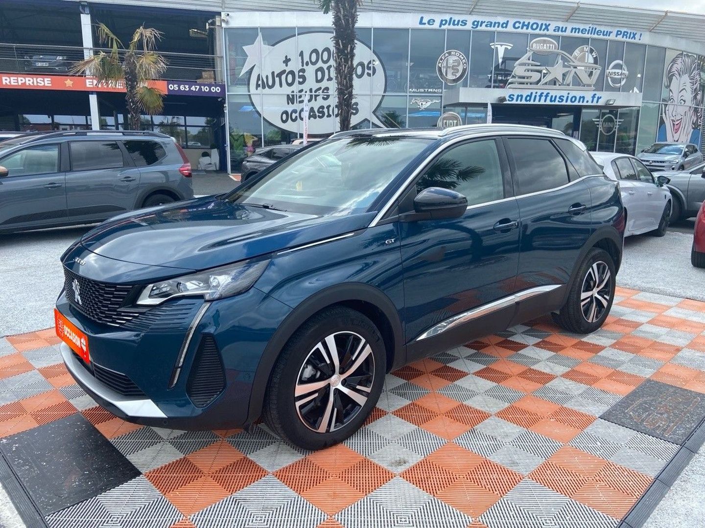 PEUGEOT 3008 - BlueHDi 130 EAT8 GT