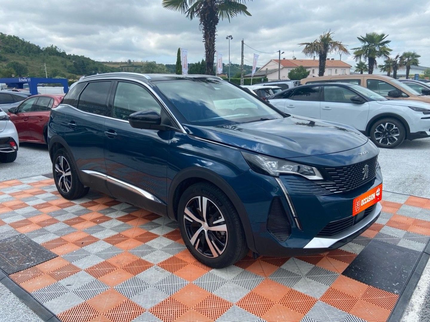 PEUGEOT 3008 - BlueHDi 130 EAT8 GT